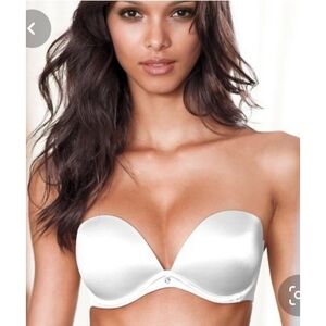 Victoria's Secret Very Sexy Strapless Push-Up Bra (Removable Straps) - White 32B
